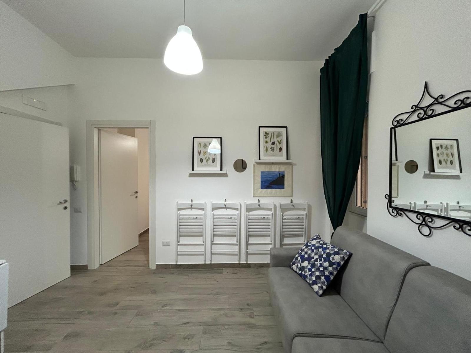 B&B Due Stanzulelle Salerno Bagian luar foto